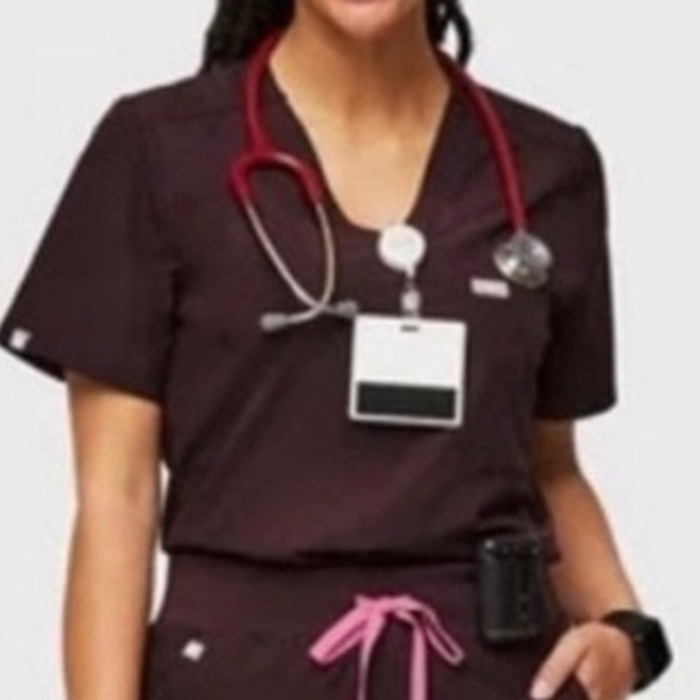 Figs espresso 1 pocket Catarina scrub top